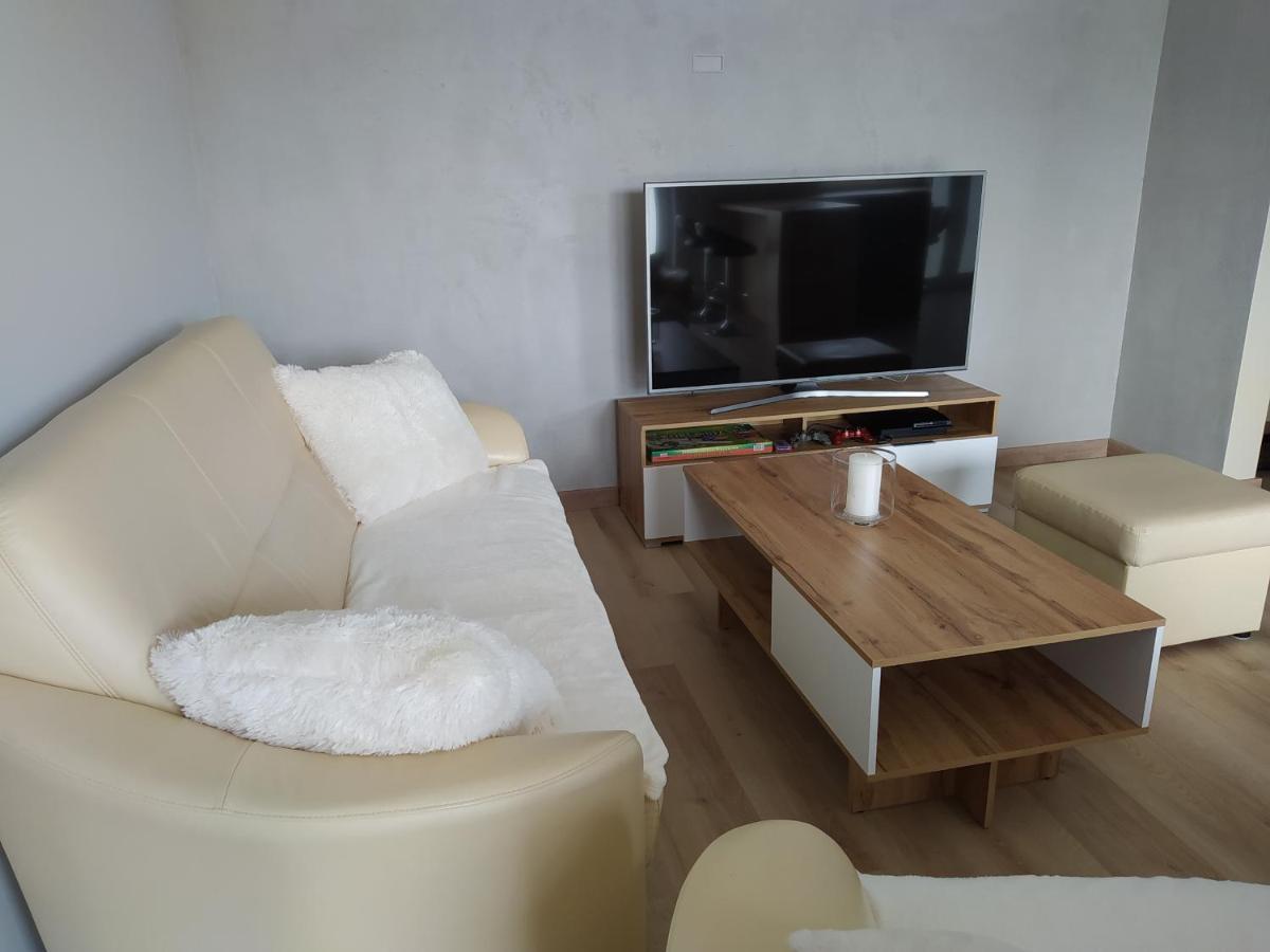 Apartament Z Widokiem 皮拉 外观 照片