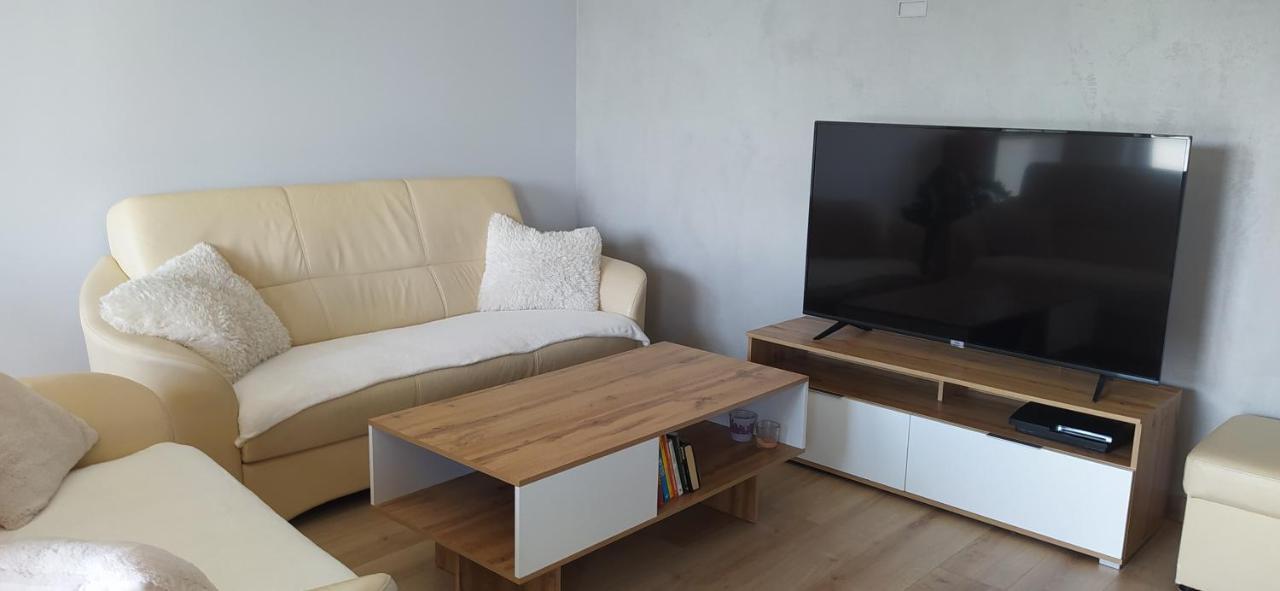 Apartament Z Widokiem 皮拉 外观 照片